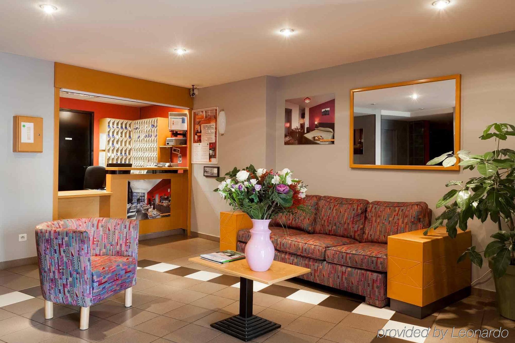 Appart'Hotel Laureades Clermont-Ferrand Centre Jaude Interior photo